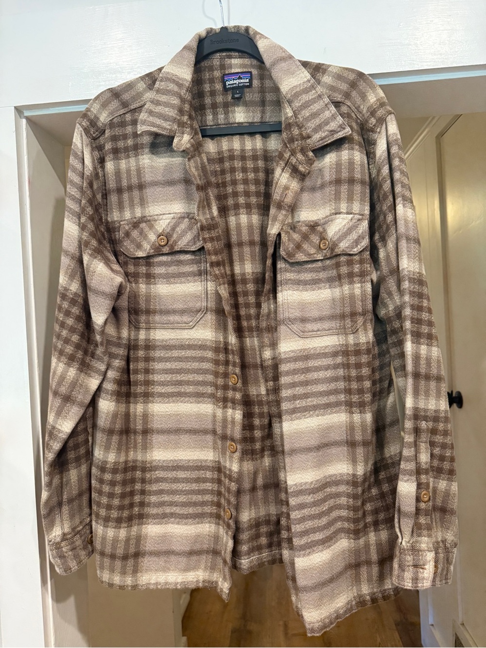 Patagonia Brown and Cream Plaid Button-Up Shacket